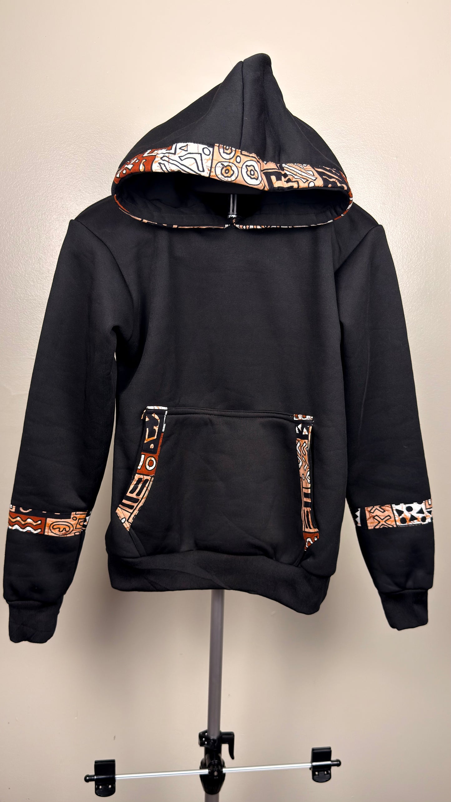 Urban Streetwear Look hoodie