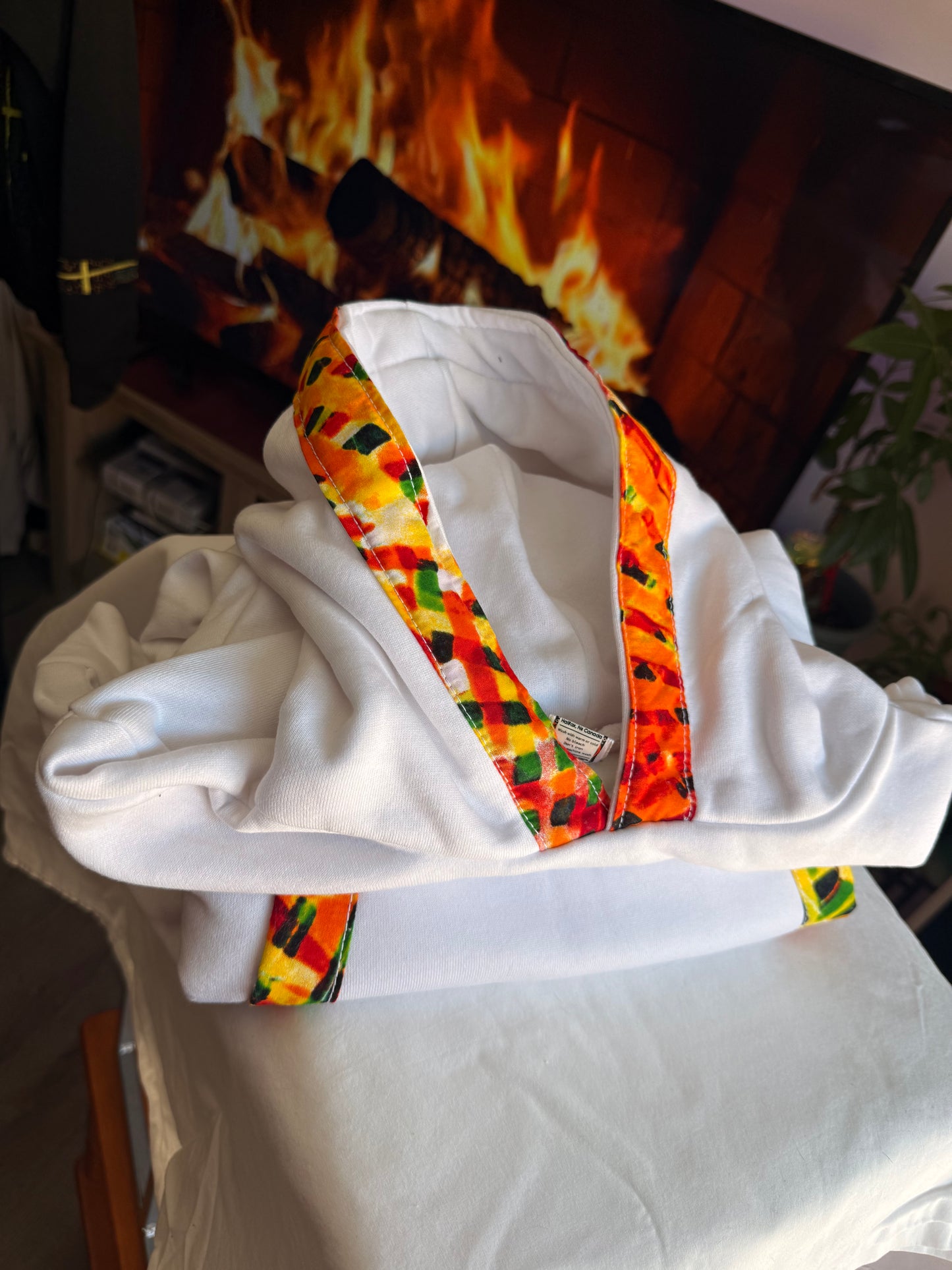 White everyday street wear hoodie