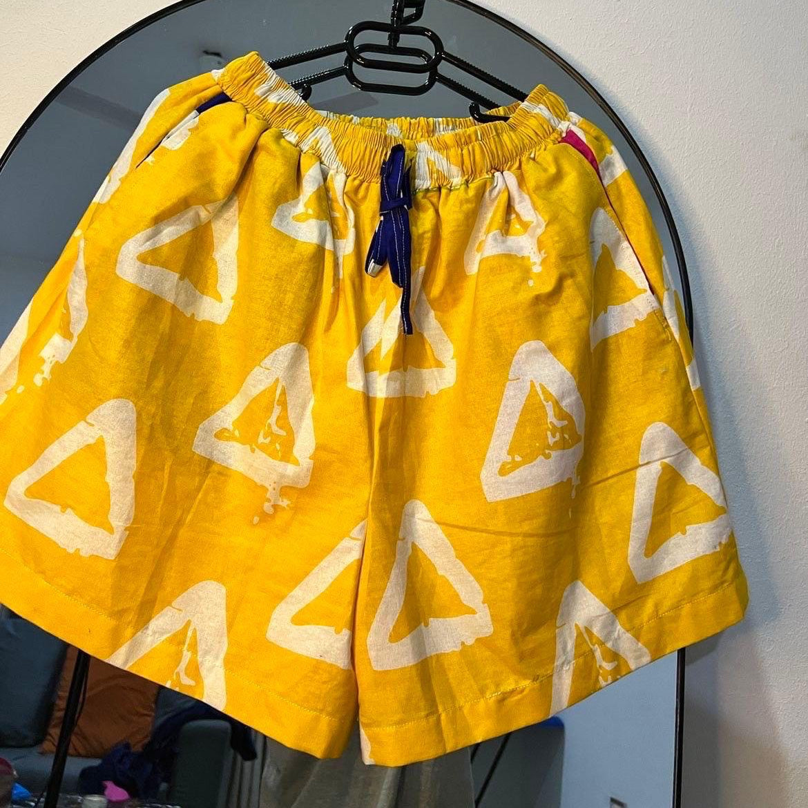 YELLOW PRINT SHORTS